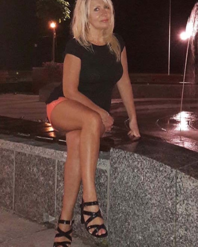 Mature salope du 04 partage nude
